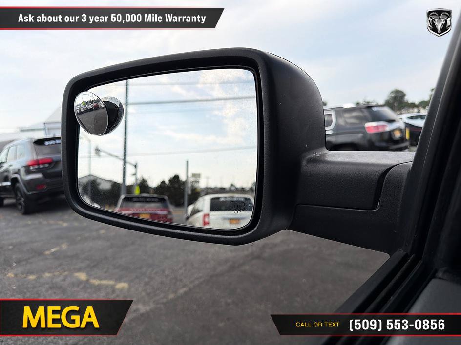 Used 2017 RAM 1500 Classic SLT AWD/4WD image 29