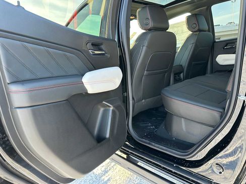 New 2026 GMC Canyon AT4X image 16