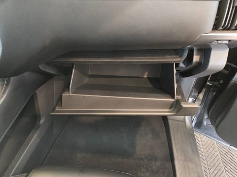 Certified 2023 Nissan Pathfinder SL image 32