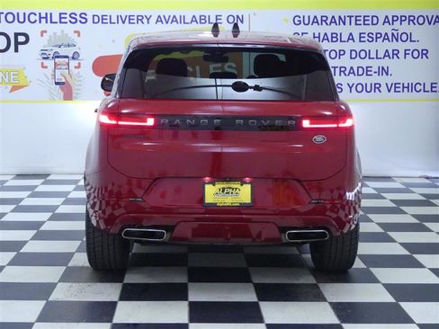 Used 2023 Land Rover Range Rover Sport SE Dynamic image 6
