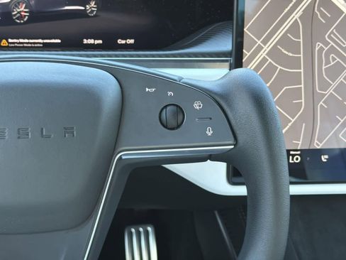 Used 2023 Tesla Model S Plaid image 13