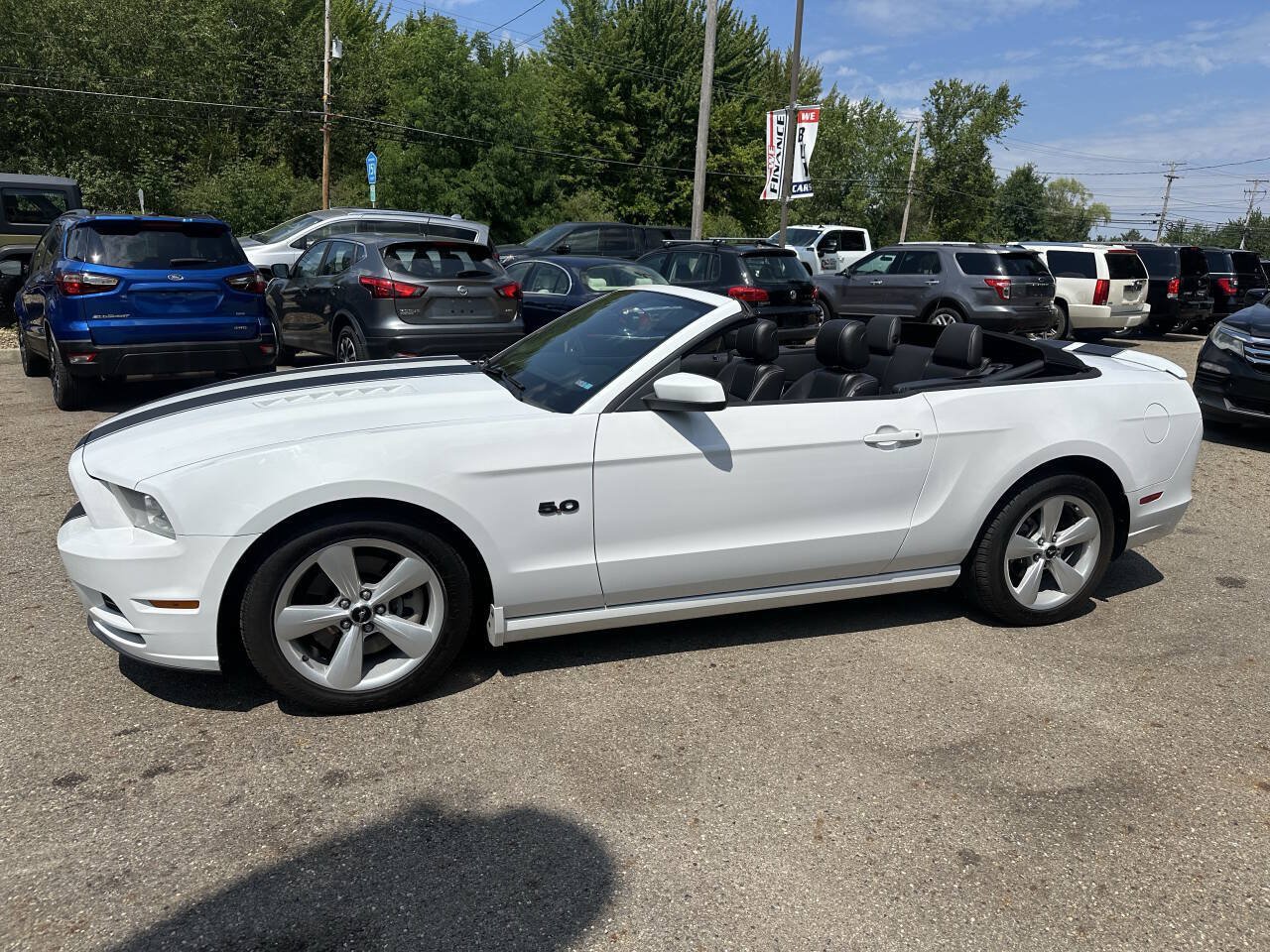 Used 2014 Ford Mustang GT Premium RWD image 3