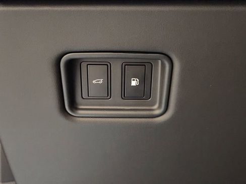 New 2026 Land Rover Range Rover SE image 20