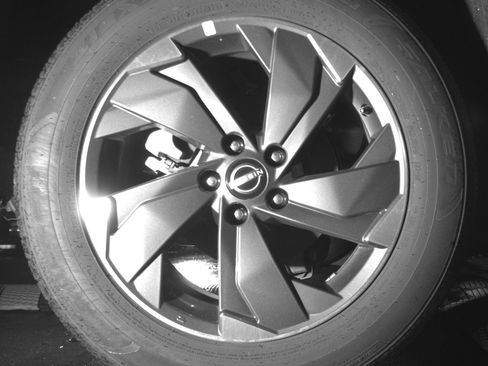 Used 2025 Nissan Rogue SV image 15