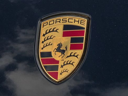 Used 2022 Porsche Cayenne AWD/4WD image 20