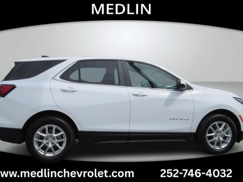Used 2022 Chevrolet Equinox LT FWD image 9