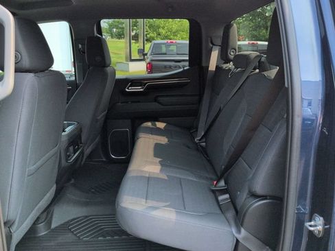 Used 2023 Chevrolet Silverado 1500 RST AWD/4WD image 27