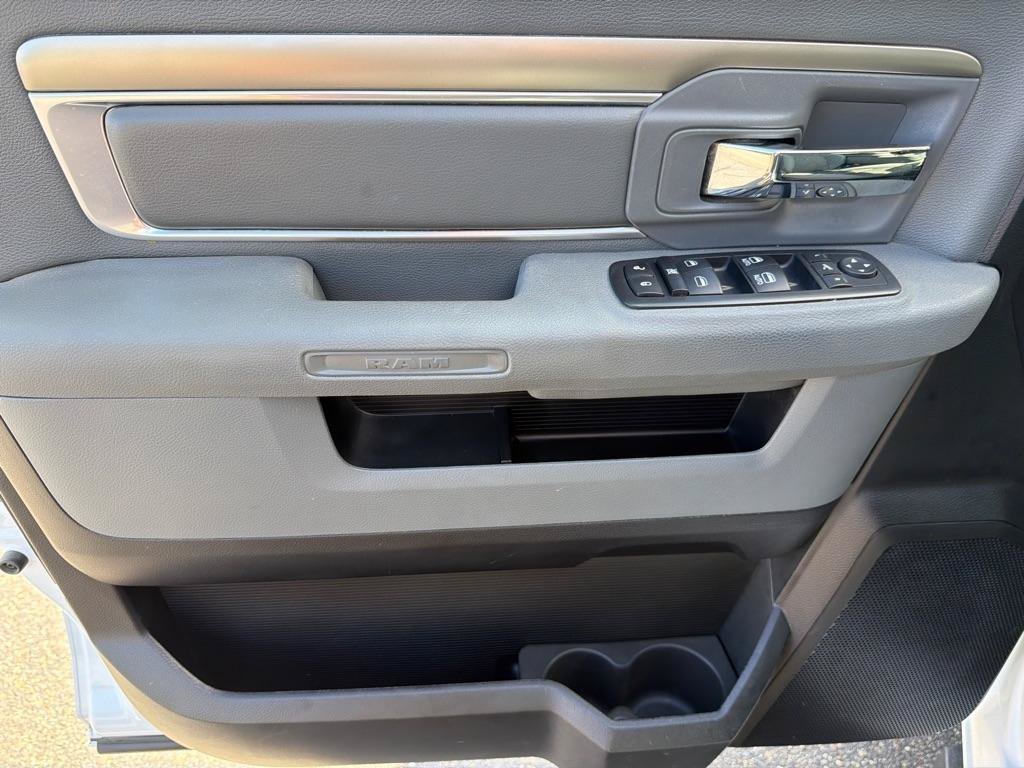 Used 2016 RAM 1500 Big Horn AWD/4WD image 9