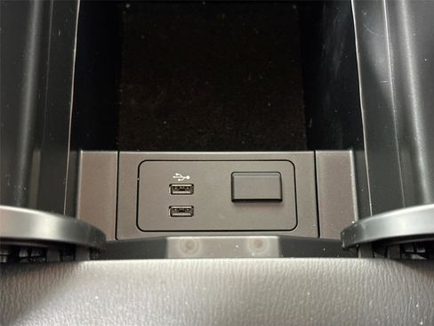 Certified 2023 MAZDA CX-9 Touring Plus image 37