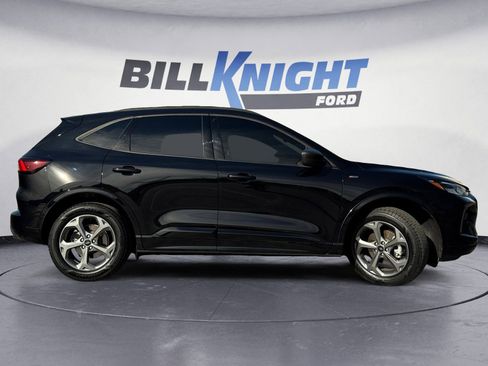 Certified 2024 Ford Escape ST-Line w/ Tech Pack #1 image 6