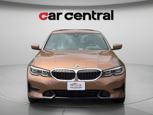 Used 2019 BMW 330i xDrive Sedan w/ Convenience Package AWD/4WD image 8