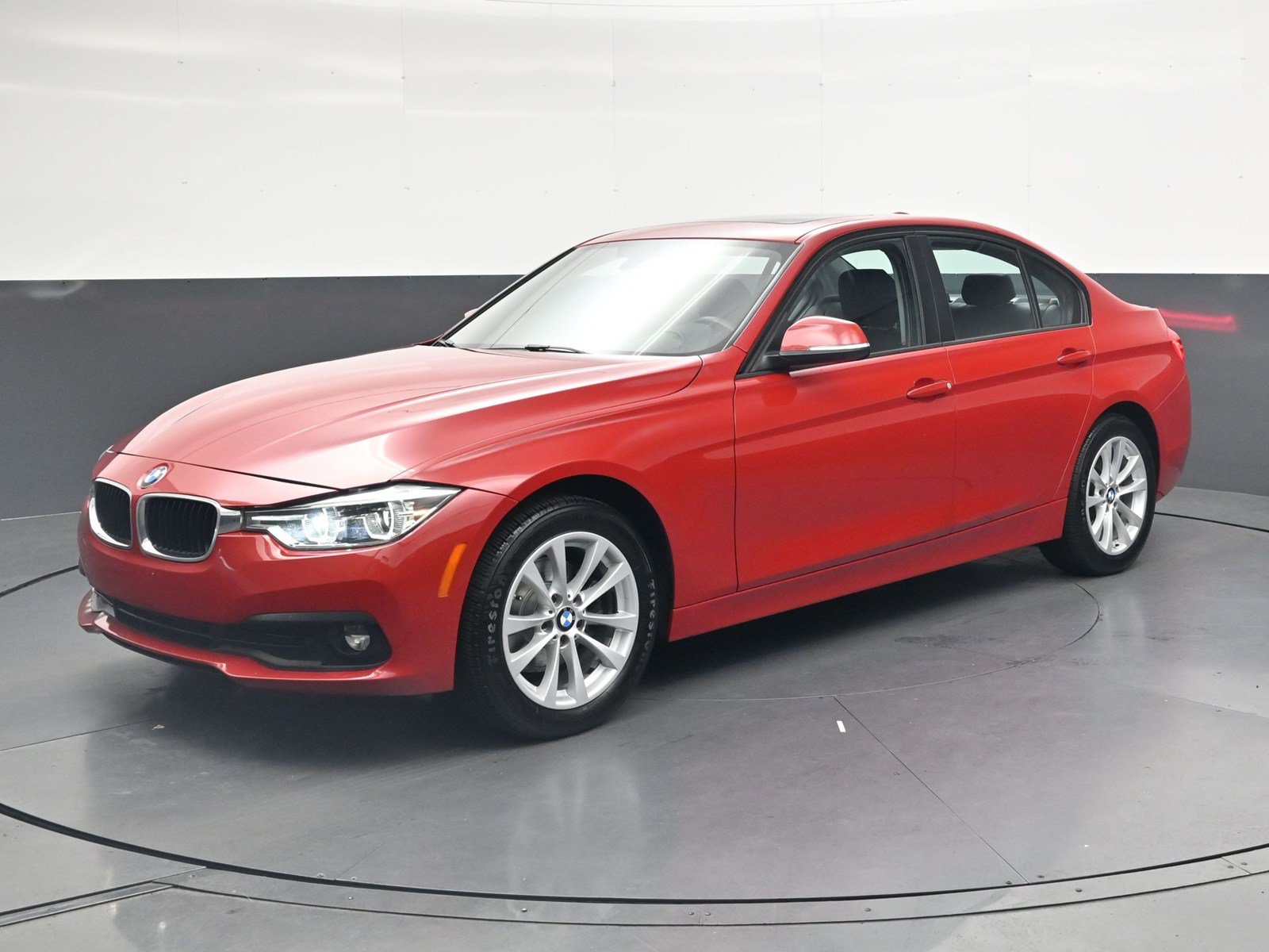 Used 2018 BMW 320i Sedan w/ Convenience Package RWD image 8