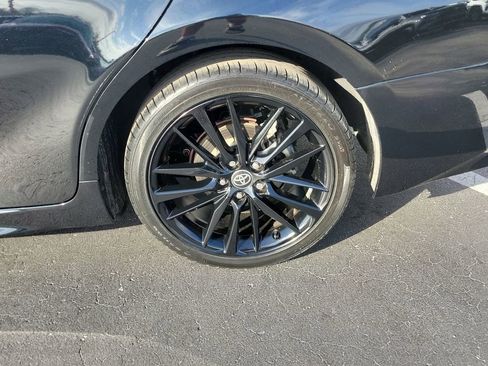 Used 2021 Toyota Camry XSE image 5