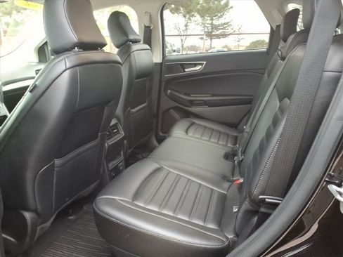 Certified 2022 Ford Edge SEL w/ Convenience Package image 11