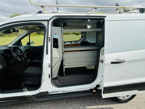 Used 2020 Ford Transit Connect XL FWD image 3