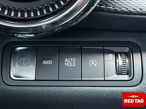 New 2026 Chevrolet Equinox LT w/ Convenience Package II image 19