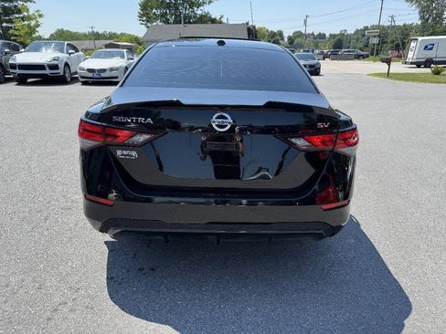 Used 2021 Nissan Sentra SV w/ SV Premium Package FWD image 5