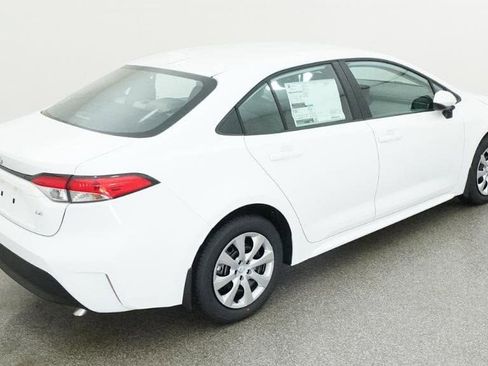 New 2026 Toyota Corolla LE image 9