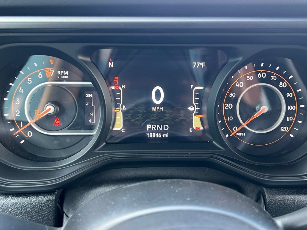 Used 2026 Jeep Gladiator Rubicon AWD/4WD image 17