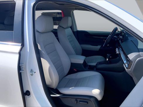 Used 2023 Honda CR-V EX-L image 9