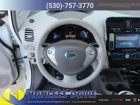 Used 2012 Nissan Leaf SV FWD image 14