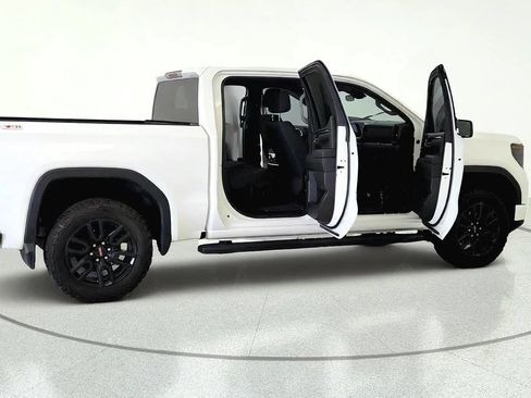 Used 2023 GMC Sierra 1500 Elevation AWD/4WD image 13