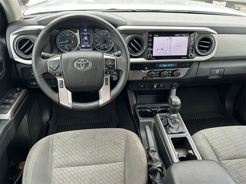Used 2021 Toyota Tacoma SR5 image 17