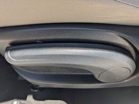Certified 2023 Kia Soul LX FWD image 21