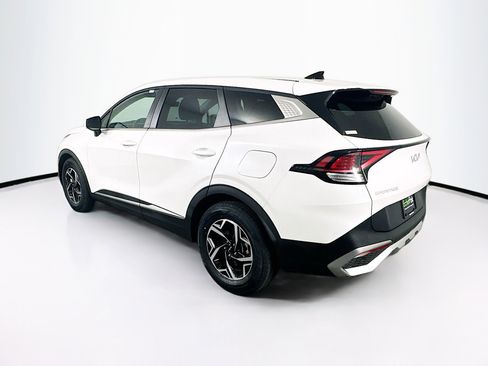 Used 2024 Kia Sportage LX image 5