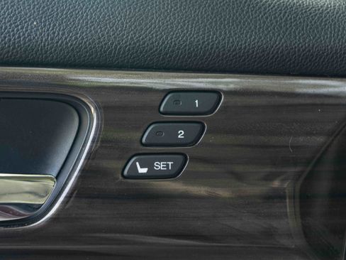 Used 2017 Honda Accord EX-L image 37