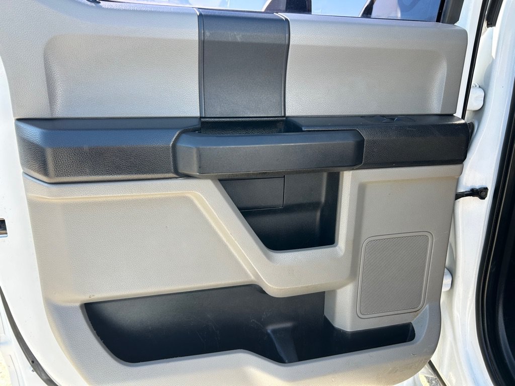 Used 2019 Ford F250 XL w/ Power Equipment Group AWD/4WD image 16