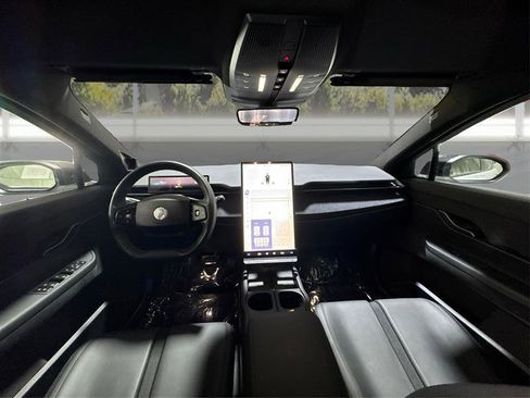 Used 2023 Fisker Ocean Extreme AWD/4WD image 23