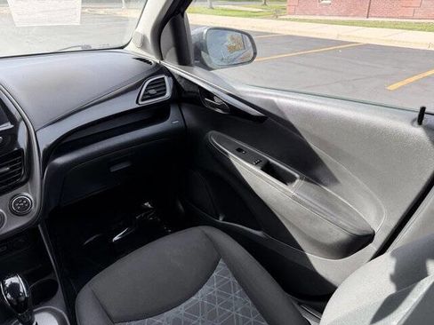 Used 2021 Chevrolet Spark LT image 20