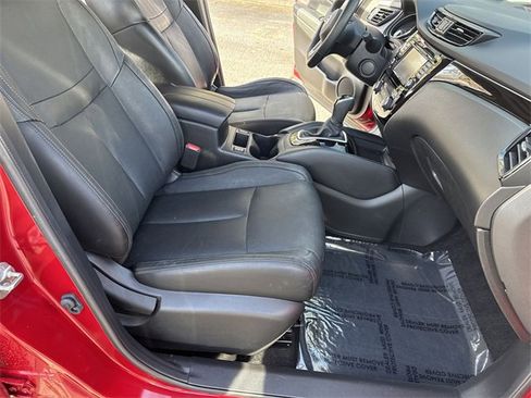 Used 2018 Nissan Rogue Sport SL w/ SL Premium Package image 10