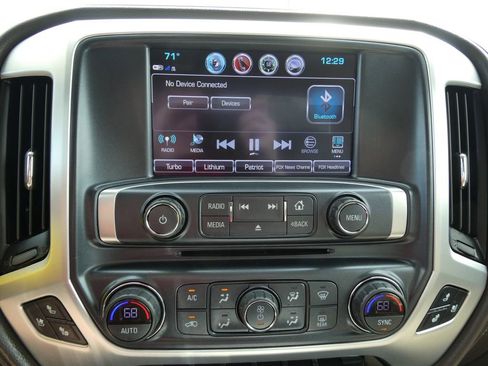 Used 2018 GMC Sierra 1500 SLT image 26