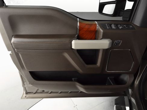 Used 2022 Ford F350 King Ranch w/ King Ranch Ultimate Package image 9