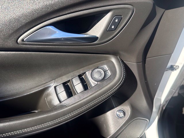 Used 2024 Buick Encore GX Sport Touring w/ Experience Buick Package AWD/4WD image 9