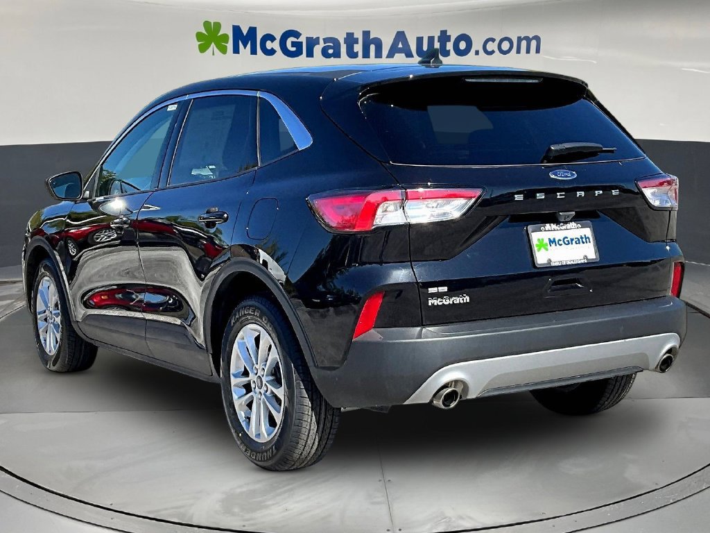 Used 2022 Ford Escape SE FWD image 5