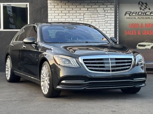 Used 2019 Mercedes-Benz S 560 Sedan w/ Premium Package image 7