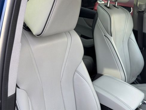 Used 2023 Acura MDX SH-AWD w/ Advance Package image 12