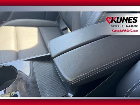 Used 2024 Buick Envision Preferred AWD/4WD image 25