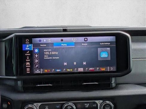 Used 2024 Jeep Wrangler Sport image 12