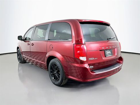 Used 2020 Dodge Grand Caravan GT image 5