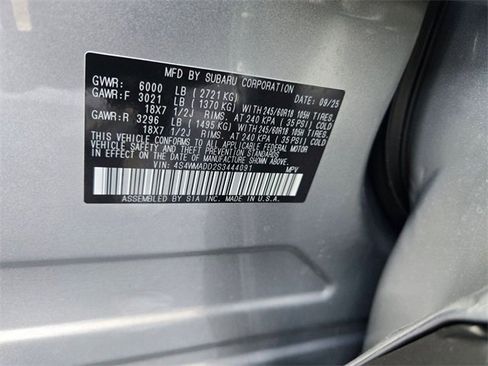 Used 2025 Subaru Ascent Premium image 28