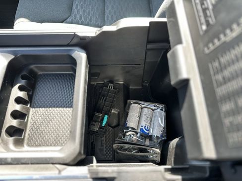 Used 2025 RAM 1500 Big Horn image 24