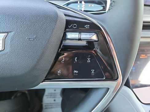 New 2026 Cadillac Vistiq Sport image 25