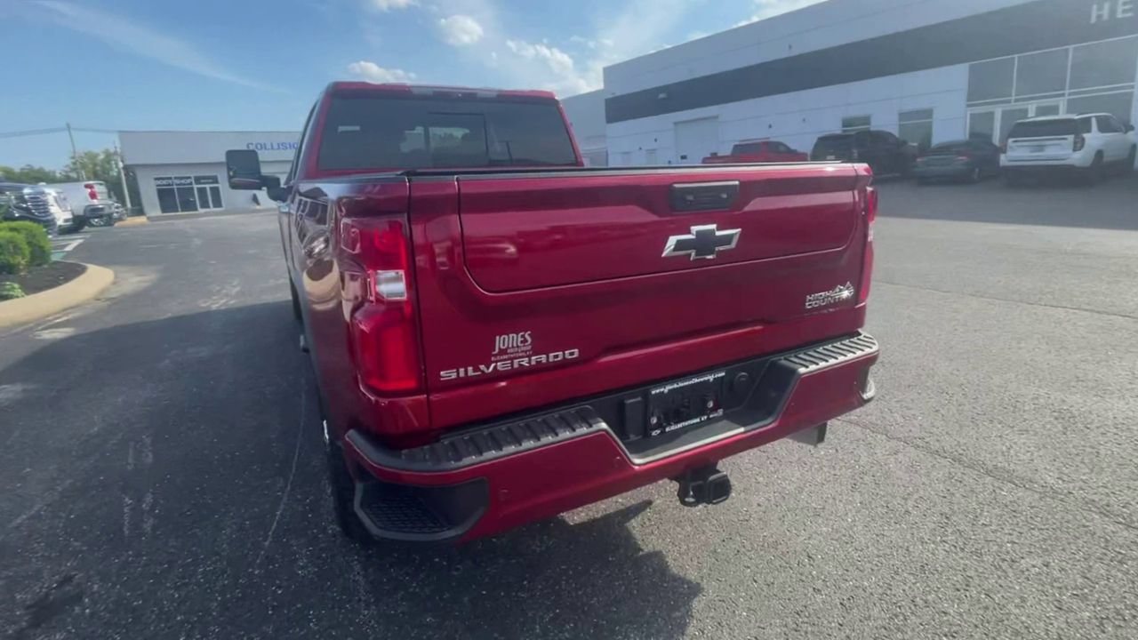 Certified 2024 Chevrolet Silverado 2500 High Country w/ High Country Premium Package AWD/4WD image 8