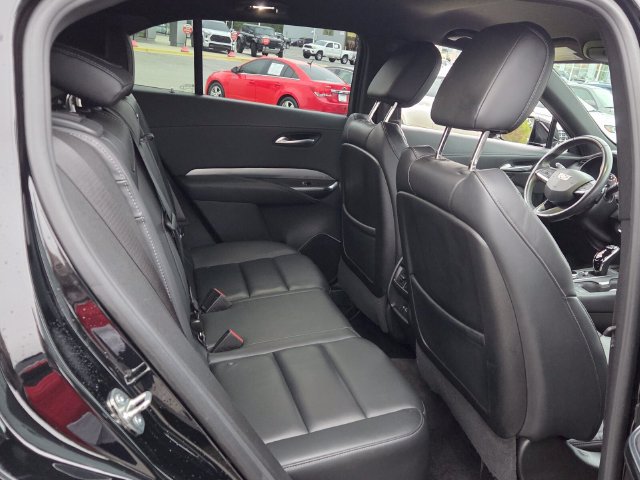 Used 2023 Cadillac XT4 Premium Luxury FWD image 15