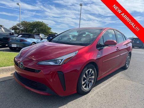 Used 2019 Toyota Prius Limited w/ Premium Convenience Package FWD image 1