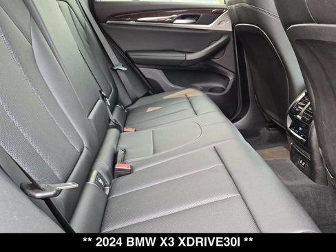 Used 2024 BMW X3 xDrive30i AWD/4WD image 26